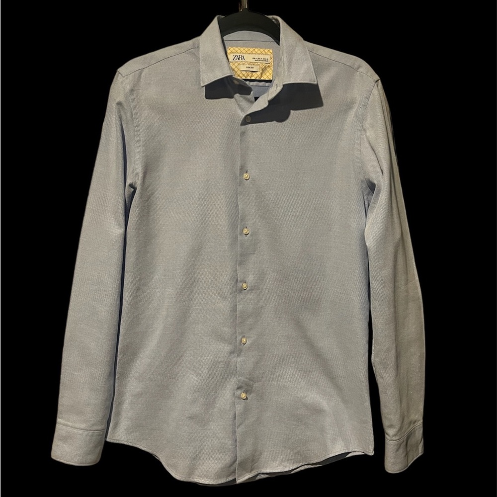 Zara Light Blue Pique Button Down Collared Shirt Size Medium Slim Fit
